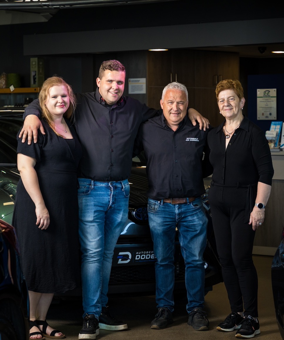 Page Content 23_content_image_1782294627729451185.jpg Over ons | Autobedrijf Dodemont